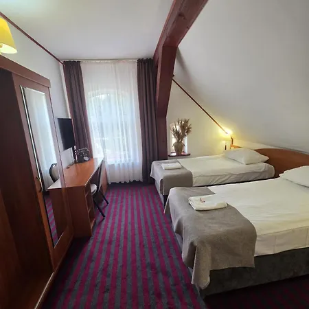 Bajkowy Zakatek Hotel 3*