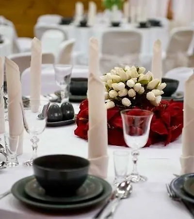 Otel Bajkowy Zakatek Guzowy Piec